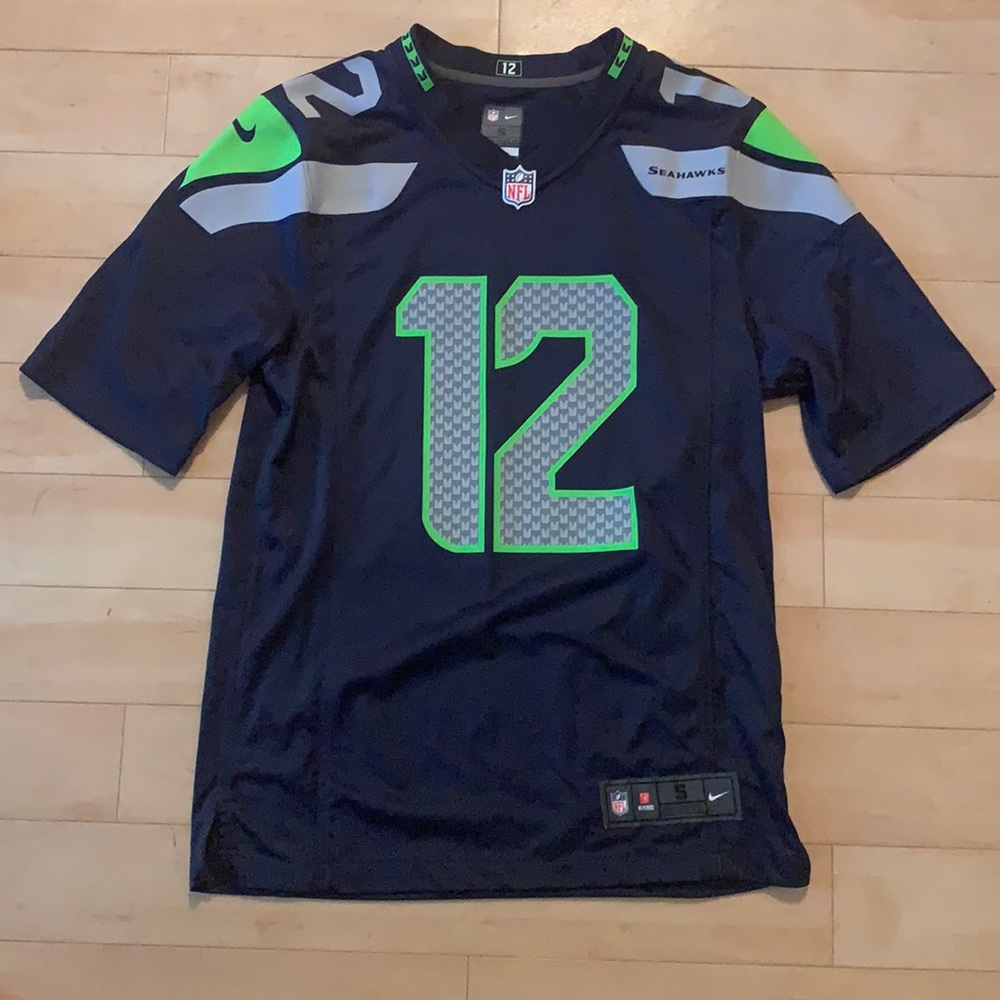 Men’s cut Seahawks jersey